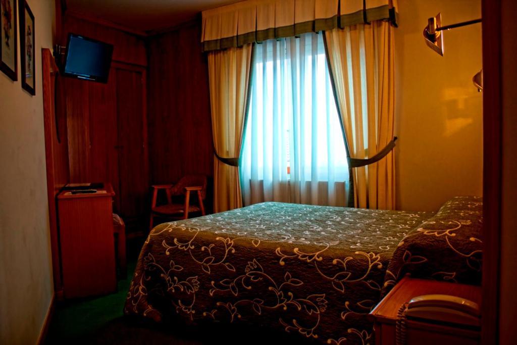 Hotel Ramos Silleda Bilik gambar